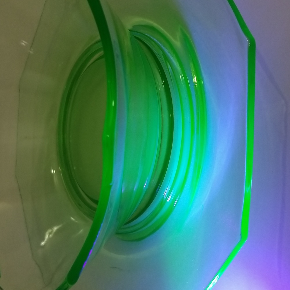 Uranium Glass Vintage Green Large Serving Salad Bowl and Plate